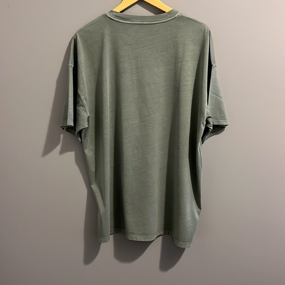 NWTS AE THINK KIND THOUGHTS TEE (L) - Picture 9 of 17